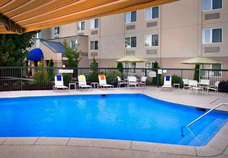 Fairfield By Marriott Inn & Suites Wallingford New Haven Exterior foto